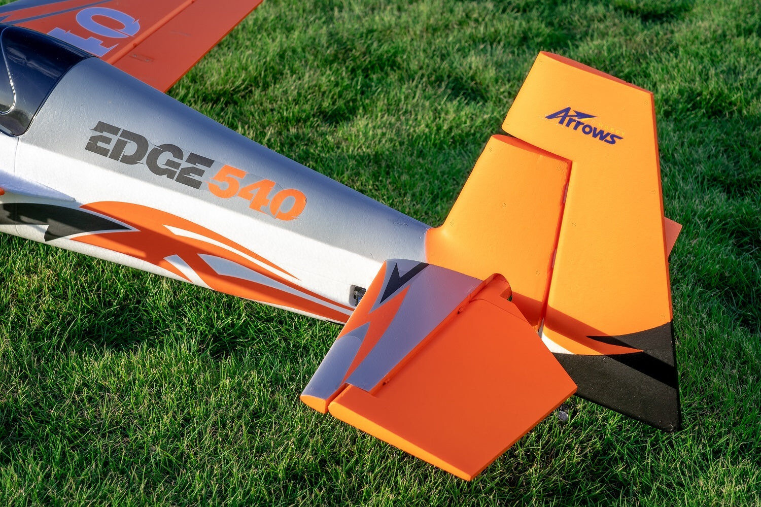 ARROWS HOBBY 1300MM EDGE 540 PLUG AND PLAY WITH VECTOR GYRO REMOTE ...