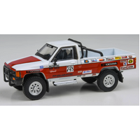 PARA64 1987 TOYOTA HILUX MOJAVE 250 1/64 SCALE DIECAST MODEL
