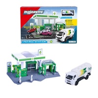 MAJORETTE 77177 BP PETROL STATION WITH IVECO FUEL TRUCK