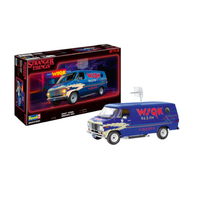 REVELL 07732 STRANGER THINGS GMC WSQK SQUAWK VAN 1/25 SCALE PLASTIC MODEL KIT