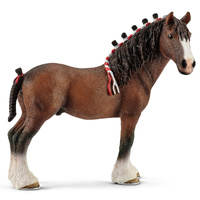 SCHLEICH 13808 CLYDESDALE GELDING – FARM WORLD FIGURINE WITH BRAIDED MANE AND FEATHERED LEGS