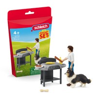 SCHLEICH 42754 BARBECUE WITH TOM