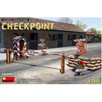 MINIART 35562 CHECKPOINT GERMAN WWII 1/35 SCALE PLASTIC MODEL KIT