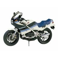 TAMIYA T14029 SUZUKI RG250 2 STROKE HIGHLY DETAILED 2 CYLINDER WATERCOOLED HALF FAIRING WITH ALUMINUM FRAME 1/12 SCALE PLASTIC MODEL KIT