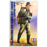 TAMIYA 36311 WW2 GERMAN MACHINE GUN BELT LOADER FIGURINE MODEL FIGURES 1/16