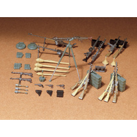 TAMIYA 35111 MILITARY MINIATURES GERMAN INFANTRY WEAPONS 1/35 SCALE PLASTIC MODEL SET