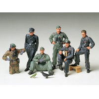 TAMIYA 35201 MILITARY MINIATURES GERMAN TANK CREW AT REST 1/35 SCALE PLASTIC MODEL KIT