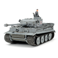 TAMIYA 35216 TIGER I PANZERKAMPFWAGEN VI AUSF E SD.KFZ.181 FRUE PRODUCTION 1/35 SCALE PLASTIC MODEL KIT