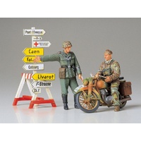 TAMIYA 35241 GERMAN MOTORCYCLE ORDERLY SET DKW NZ 350 1/35 SCALE PLASTIC MODEL KIT