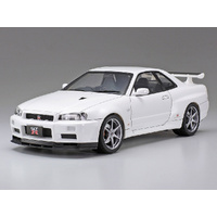 TAMIYA 24258 NISSAN SKYLINE GT-R V.SPEC II 1/24 SCALE PLASTIC MODEL KIT