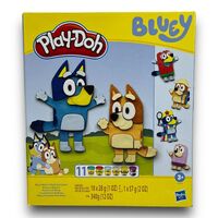 PLAY-DOH BLUEY MAKE N MASH COSTUMES PLAYSET INCLUDES 11 COLOURS