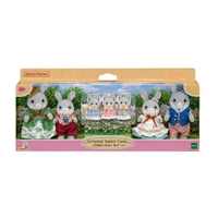 SYLVANIAN FAMILIES 5863 COTTONTAIL RABBIT FAMILY CELEBRATION SET