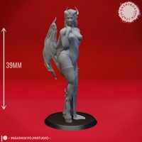 YKS DUNGEONS & DRAGONS MINIATURES SUCCUBUS MEDIUM