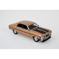 DDA DDAS-916 XW FORD FALCON GTHO GOLD FULLT DETAILED OPENING DOORS AND BONNET BODY 1/24 SCALE DIECAST