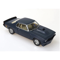 DDA COLLECTABLES DDA914 HOLDEN HQ MONARO MFP MAD MAX TWO DOOR OPENING DOORS, BONNET AND BOOT 1/24 SCALE DIECAST CAR