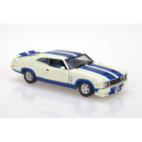 DDA DDA32852-2 FORD XC FALCON COBRA OPTION 96 WHITE WITH BLUE STRIPES 1/32 SCALE DIECAST