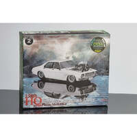 DDA DDA309K HOLDEN CUSTOM 4 DOOR BLOWN HQ PLASTIC MODEL KIT