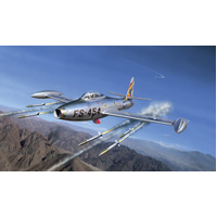 ITALERI 1321 F-84 E/G THUNDERJET 1/72 SCALE PLASTIC MODEL KIT