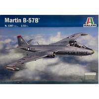 ITALERI 1387 MARTIN B-57B MODEL PLANE 1/72