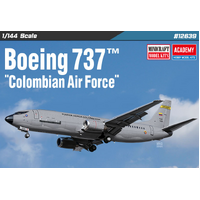 ACADEMY 12639 BOEING 737 COLUMBIAN AIR FORCE  1/144 SCALE PLASTIC MODEL KIT