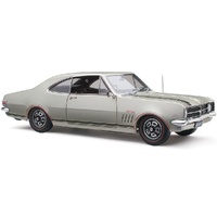 CLASSIC CARLECTABLES 18855 HOLDEN HK MONARO GTS 327 SILVER MINK  1/18 DIECAST MODEL CAR