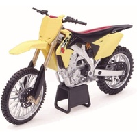 NEWRAY SUZUKI YELLOW 1/12 SCALE DIECAST MODEL MOTORCYCLE