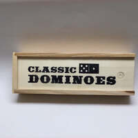 CLASSIC DOMINOES IN WOODEN CASE 28 PC
