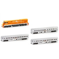 FRATESCHI GREAT SOUTHERN L CLASS LOCOMOTIVE WITH 3 BUDD CARS AND TRACK HO GAUGE